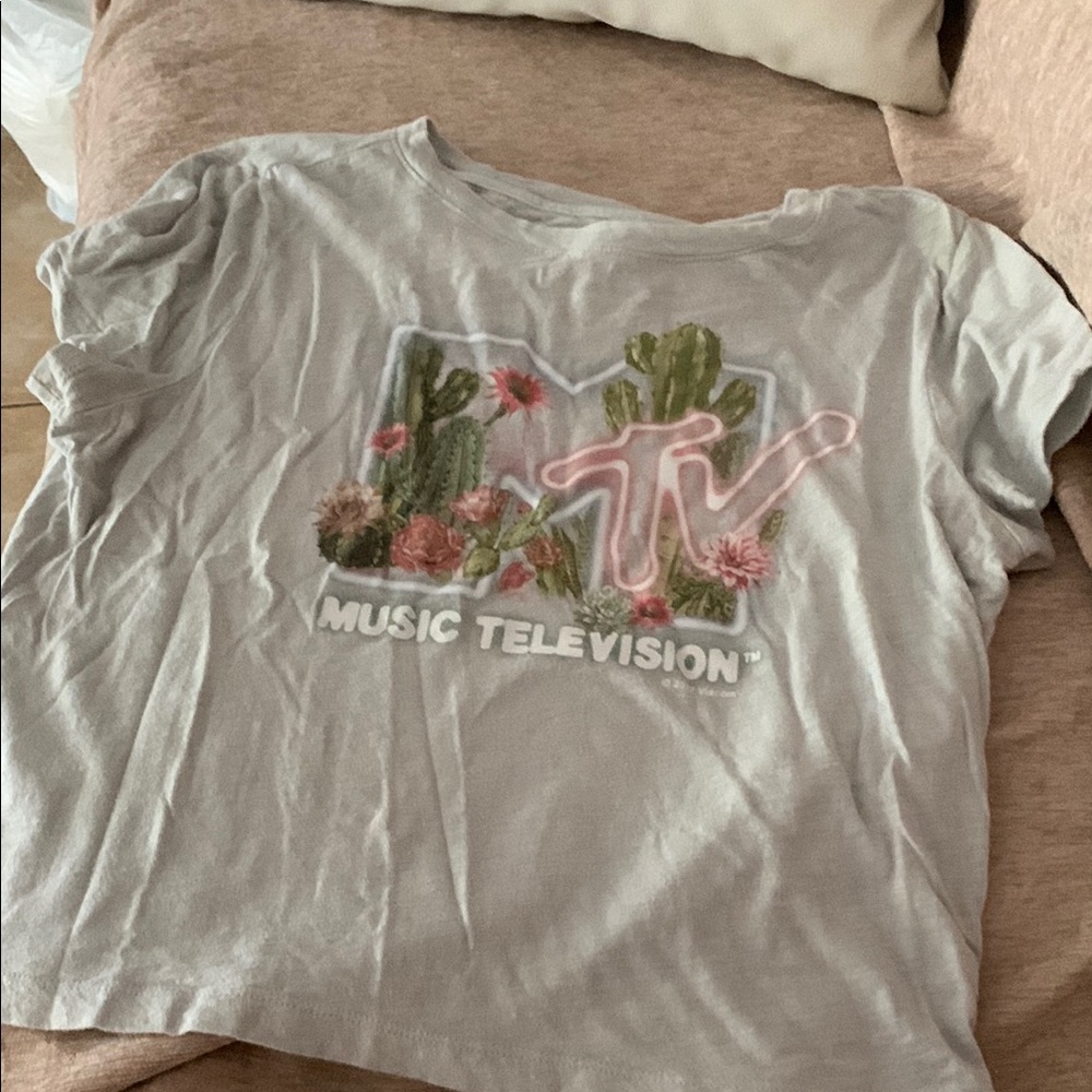 GAP Forever Soft T-Shirt in Light Gray